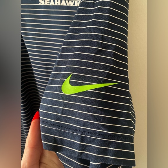 Nike Dri-Fit NFL Team Apparel Seattle Seahawks Athletic Polo - Picture 4 of 5